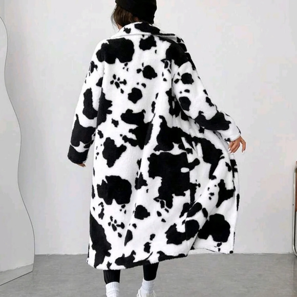 Women's Cow Print Faux Fur Long Coat - Picture 4 of 8